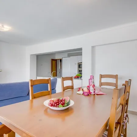 Ideal Mallorca - Mary Apartment Port d'Alcúdia
